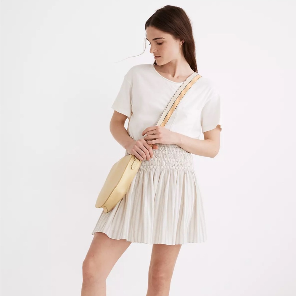 Madewell - Smocked Pull-On Mini Skirt